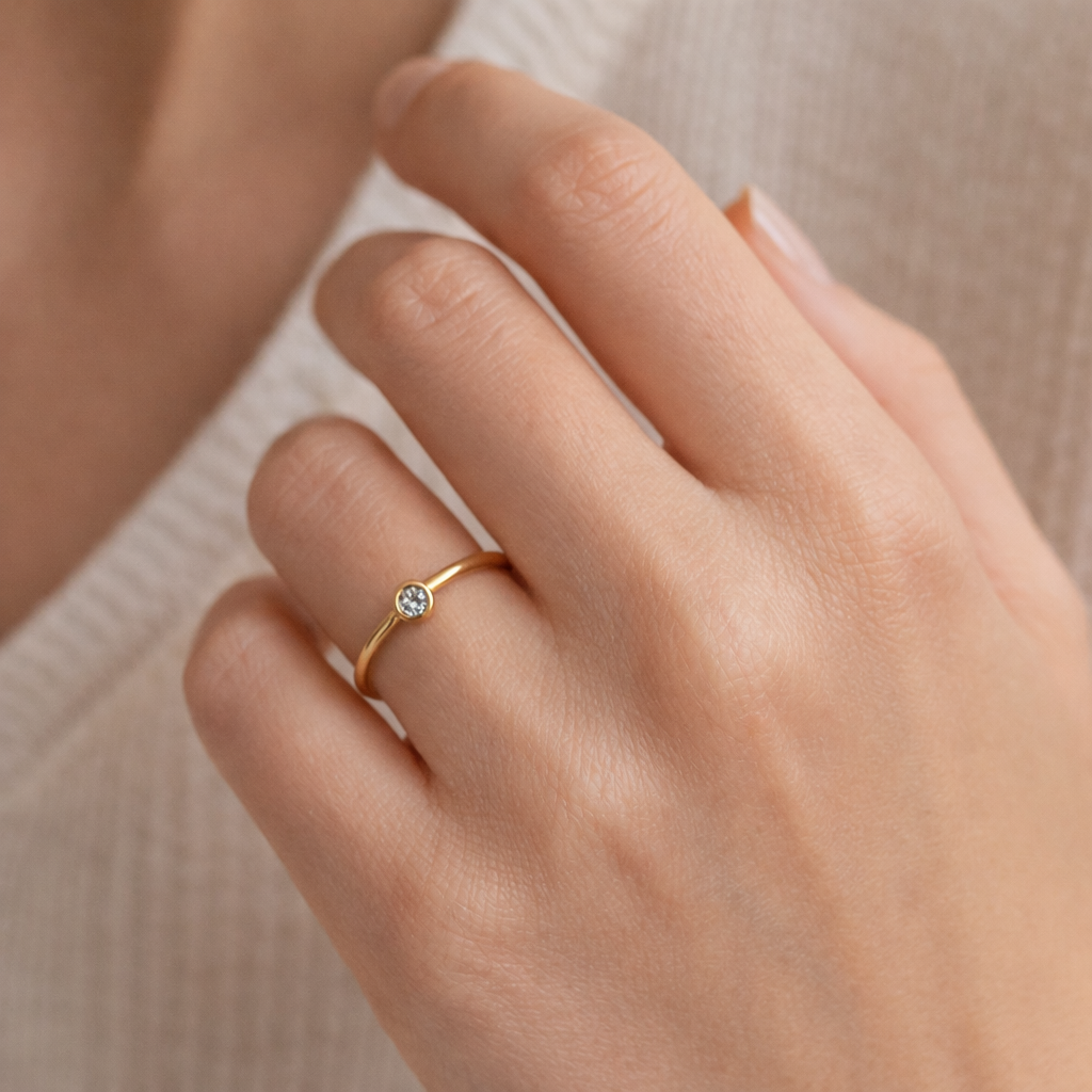 Diamond Ring - 18ct Gold - Image 4