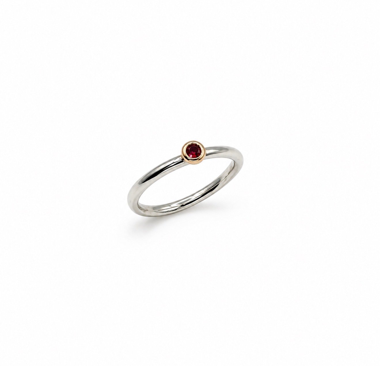 Pink Sapphire Ring - 9 Carat Gold And Sterling Silver