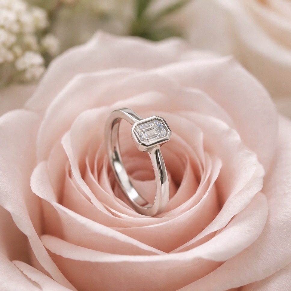 Emerald Cut Diamond Solitaire Ring - Platinum - Image 5