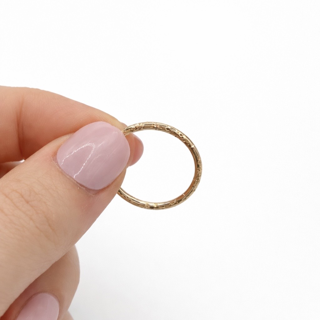 9 Carat Yellow Gold Textured Ring - Image 3