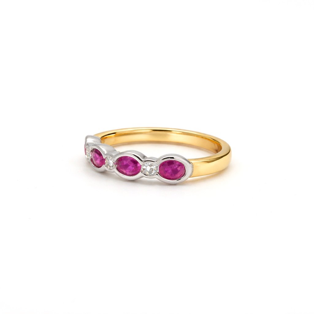 Ruby & Diamond Ring - 18 Carat - Image 3