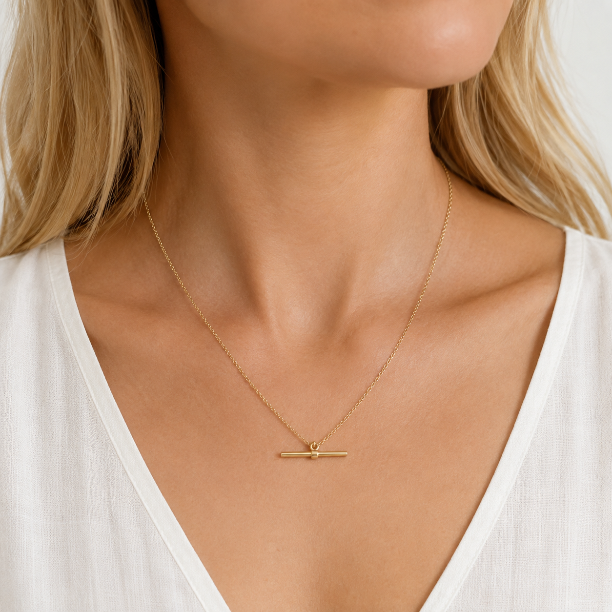 T Bar Pendant - 9ct Gold - Image 3