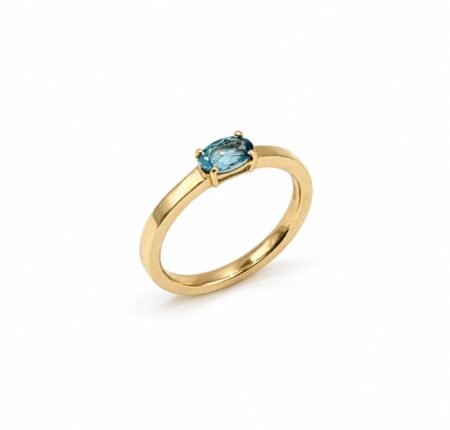 Aquamarine Ring - 9ct Gold