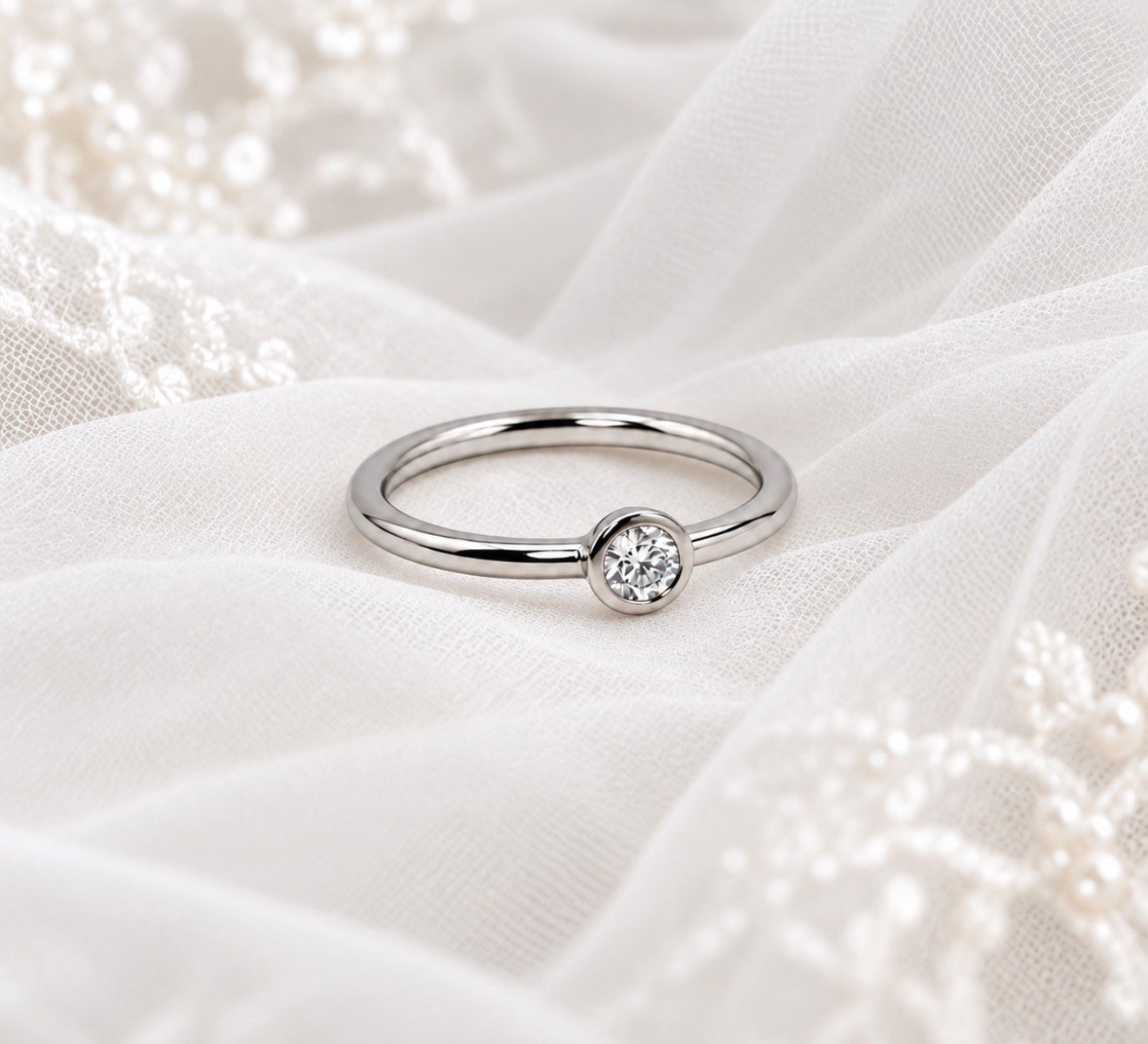 Diamond Solitare Ring - Platinum - Image 4