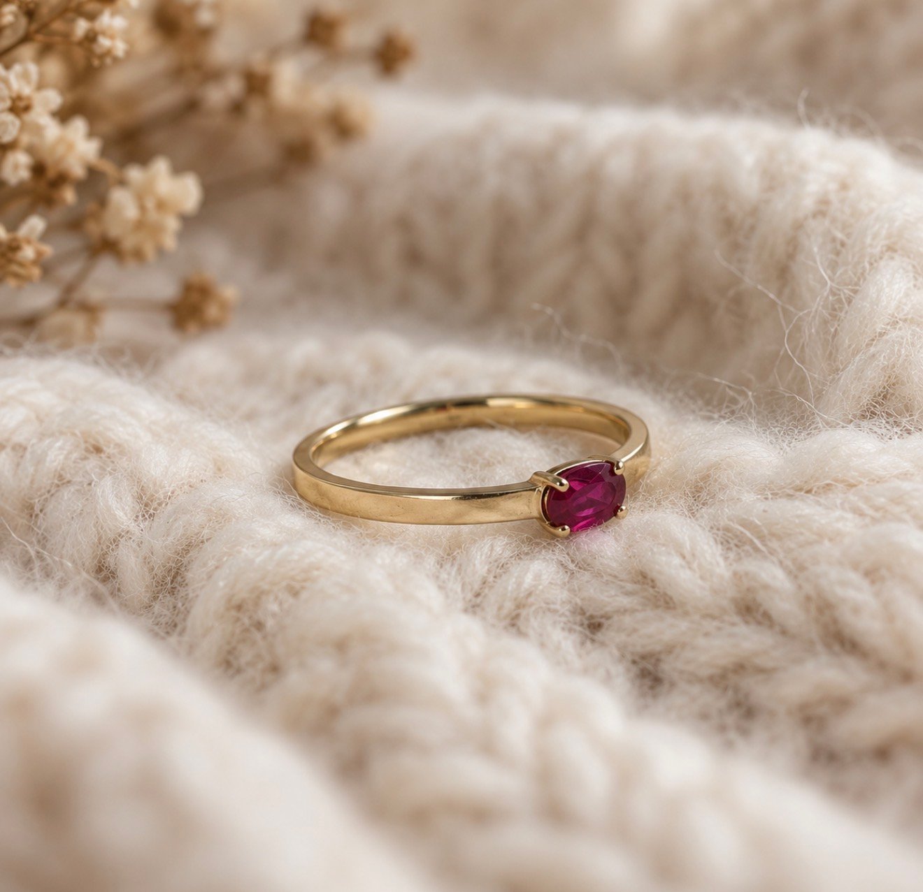 Ruby Ring - 9ct Gold - Image 4